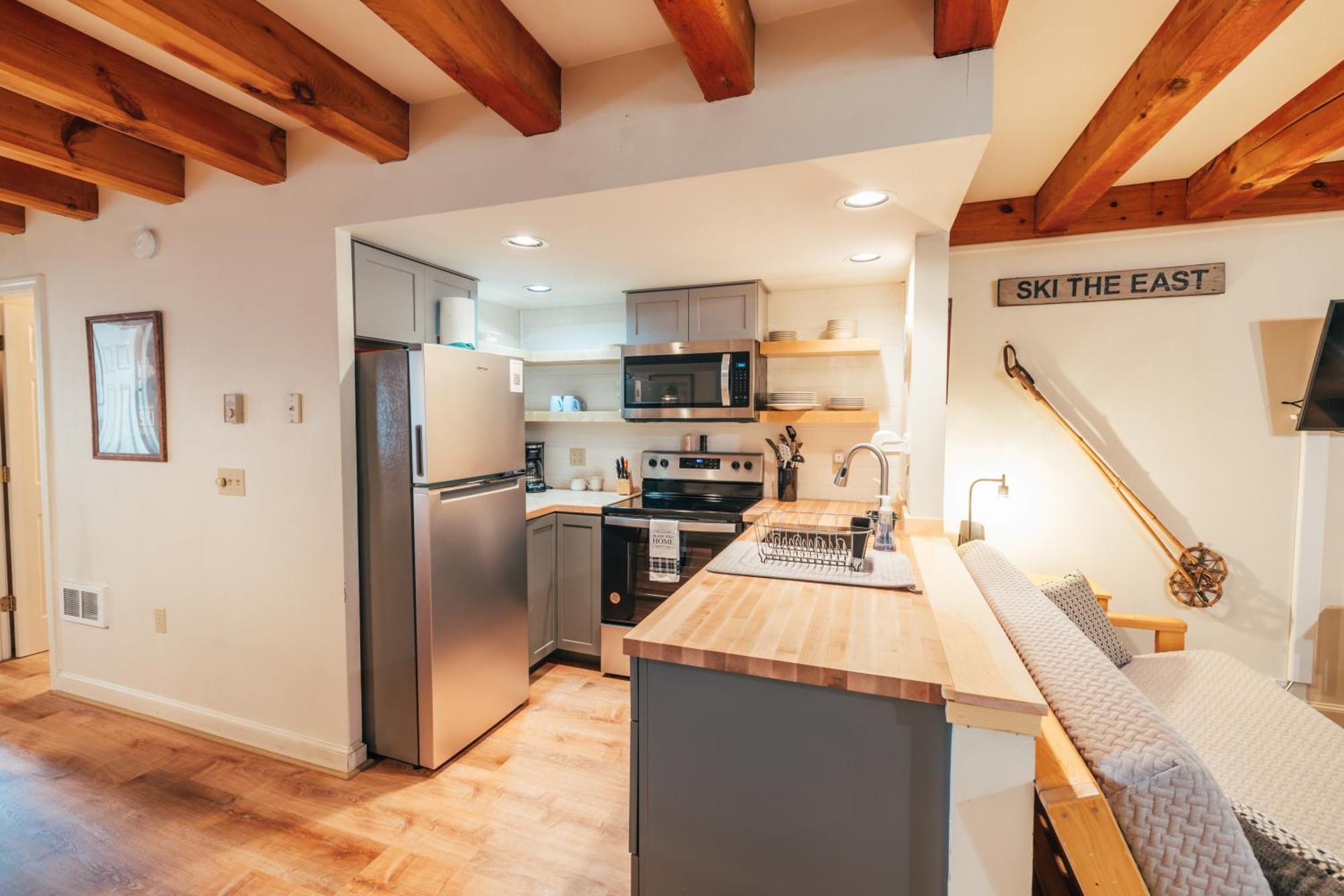 Newly Renovated & Furnished Condo, Only 3 Min To Sunday River! Бетел Экстерьер фото